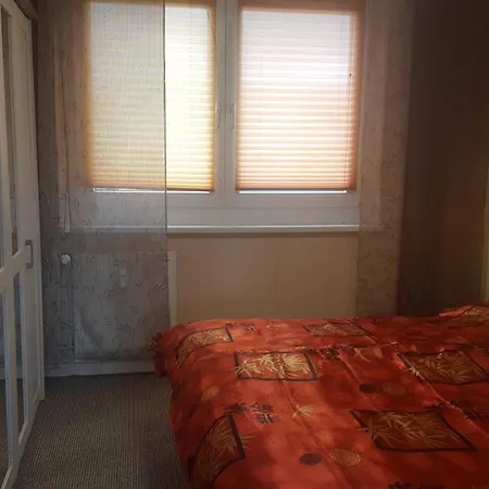 Zum Himmelstürmer Am Erlengrund 10 28 W28zef